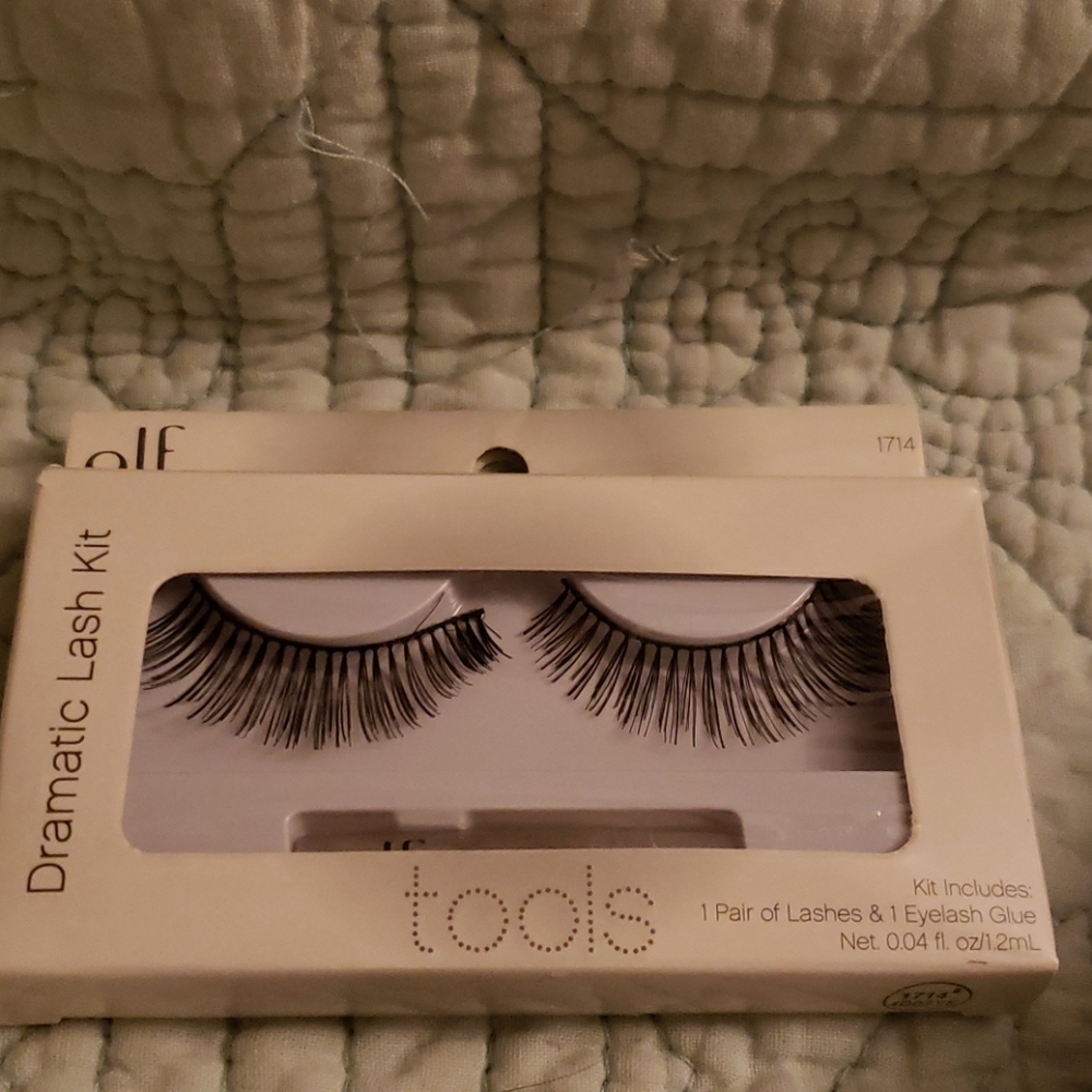 NEW Elf Dramatic Lash Kit false eyelashes